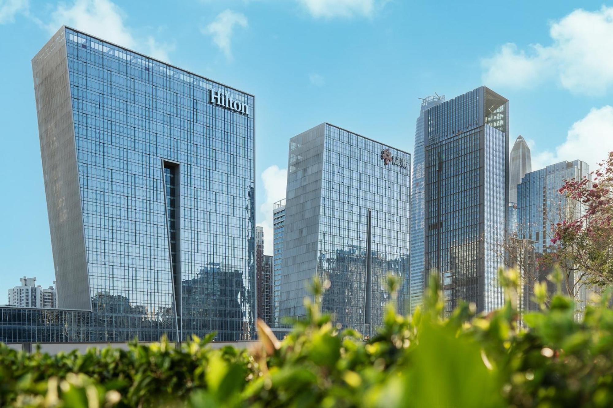Hilton Shenzhen Futian, Metro Station At Hotel Front Door, Close To Futian Convention & Exhibition Center Exterior photo